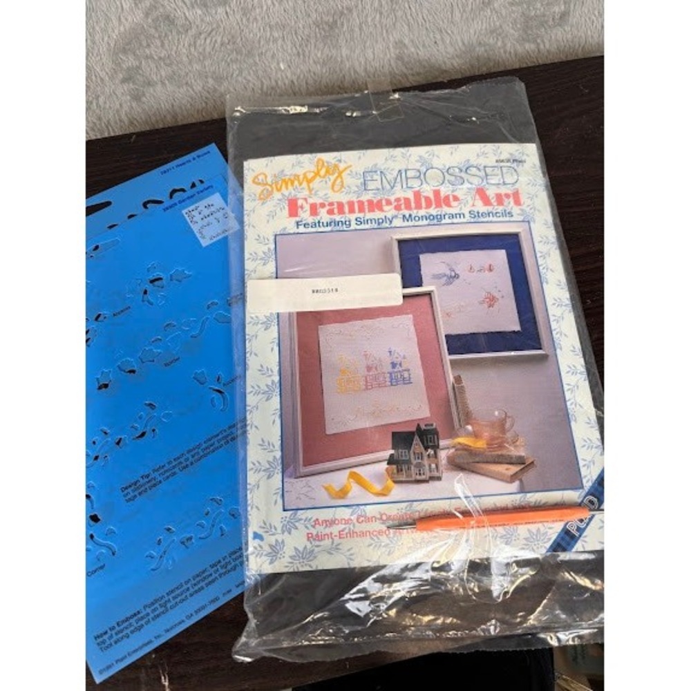 Plaid Simply Embossed Frameable Art Kit 8638 Stencils and Tool Set Vintage